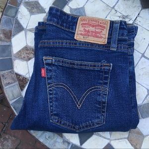 Levi’s flare jeans size 5 (Junior)